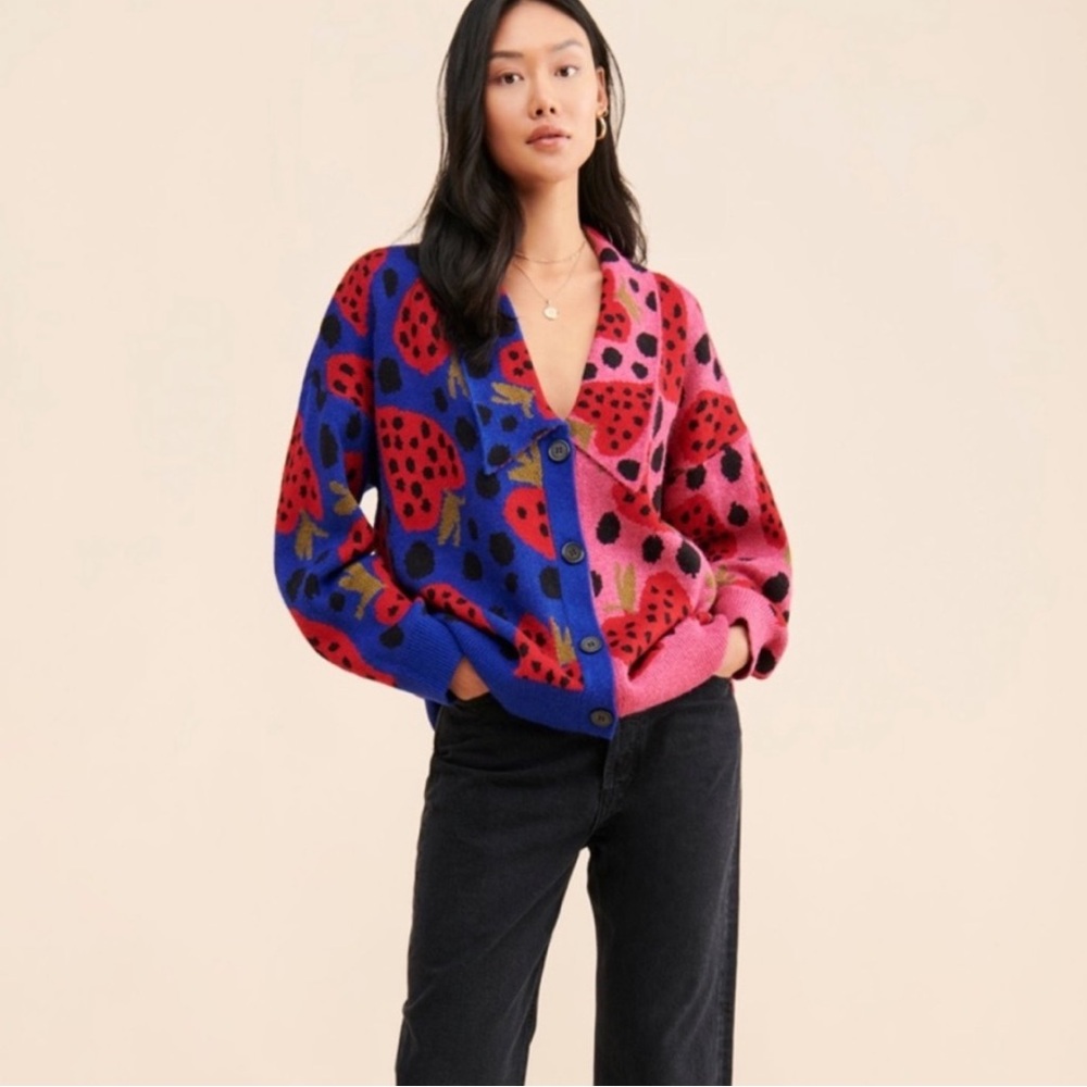 FARM Rio Mix Maxi Heartberry Strawberry Colorblock Fruits Cardigan Size M NWOT